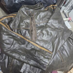 Arizona Jean Company Dark Brown Leather Jacket with Tan Accents